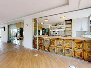 فندق مودا بيتش