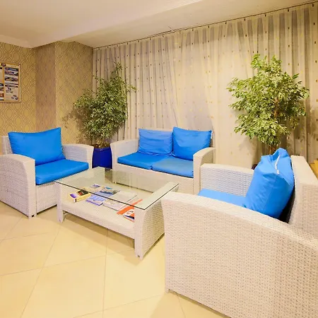 Moda Hotel 2*
