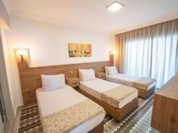 Moda מלון 3*