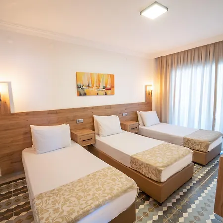 Moda Hotel 3*
